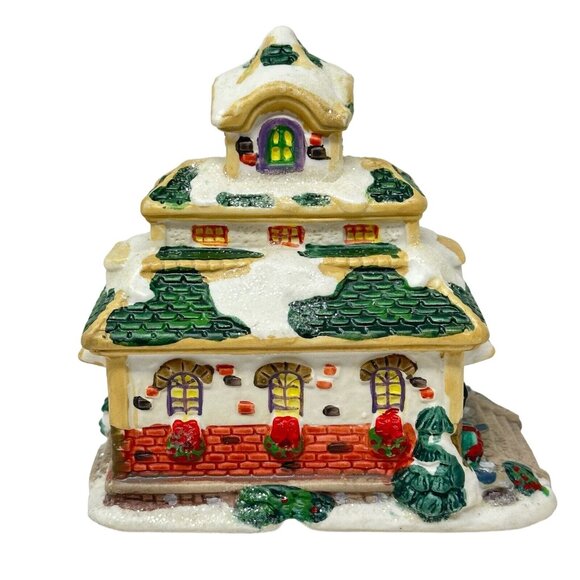 Cobblestone Corners Christmas Village Train Station 2003 Town Clock - Picture 2 of 7